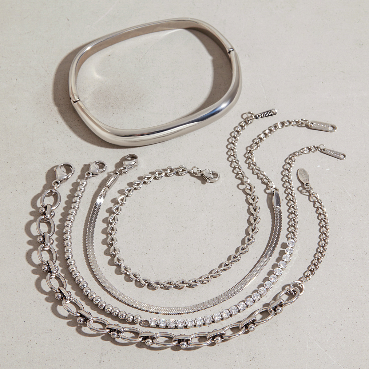 Elenys Verona Bead zapínání detail